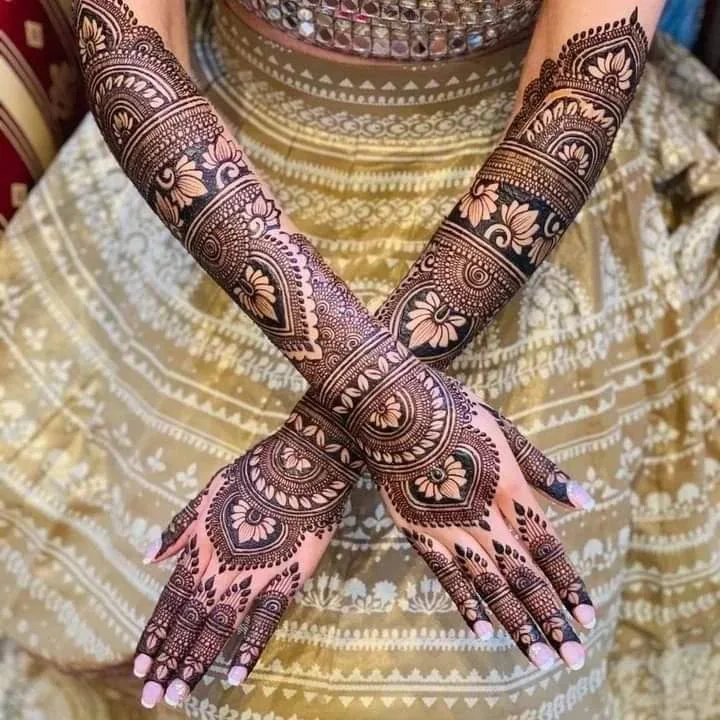 Ravi Nayak Mehandi Artist